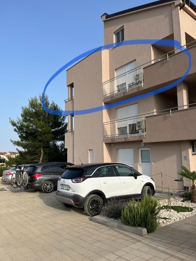 מדולין Apartman Yacht מראה חיצוני תמונה